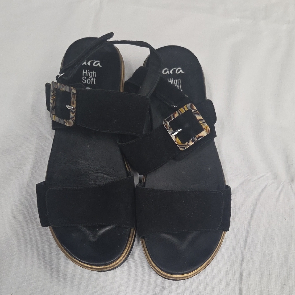 Ara Women's Black Sandals with Patterned Buckle